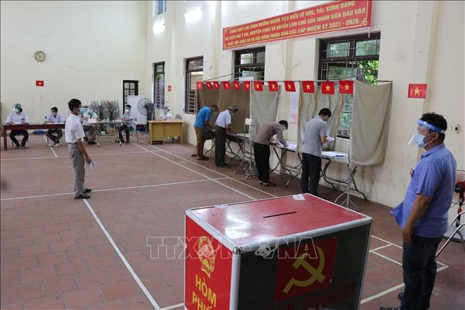 Báo Séc đưa tin đậm nét Việt Nam đảm bảo an toàn bầu cử trong bối cảnh đại dịch