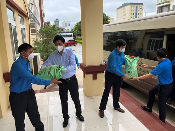 Đề xuất công nhân lao động được ưu tiên tiêm vắc-xin phòng Covid-19