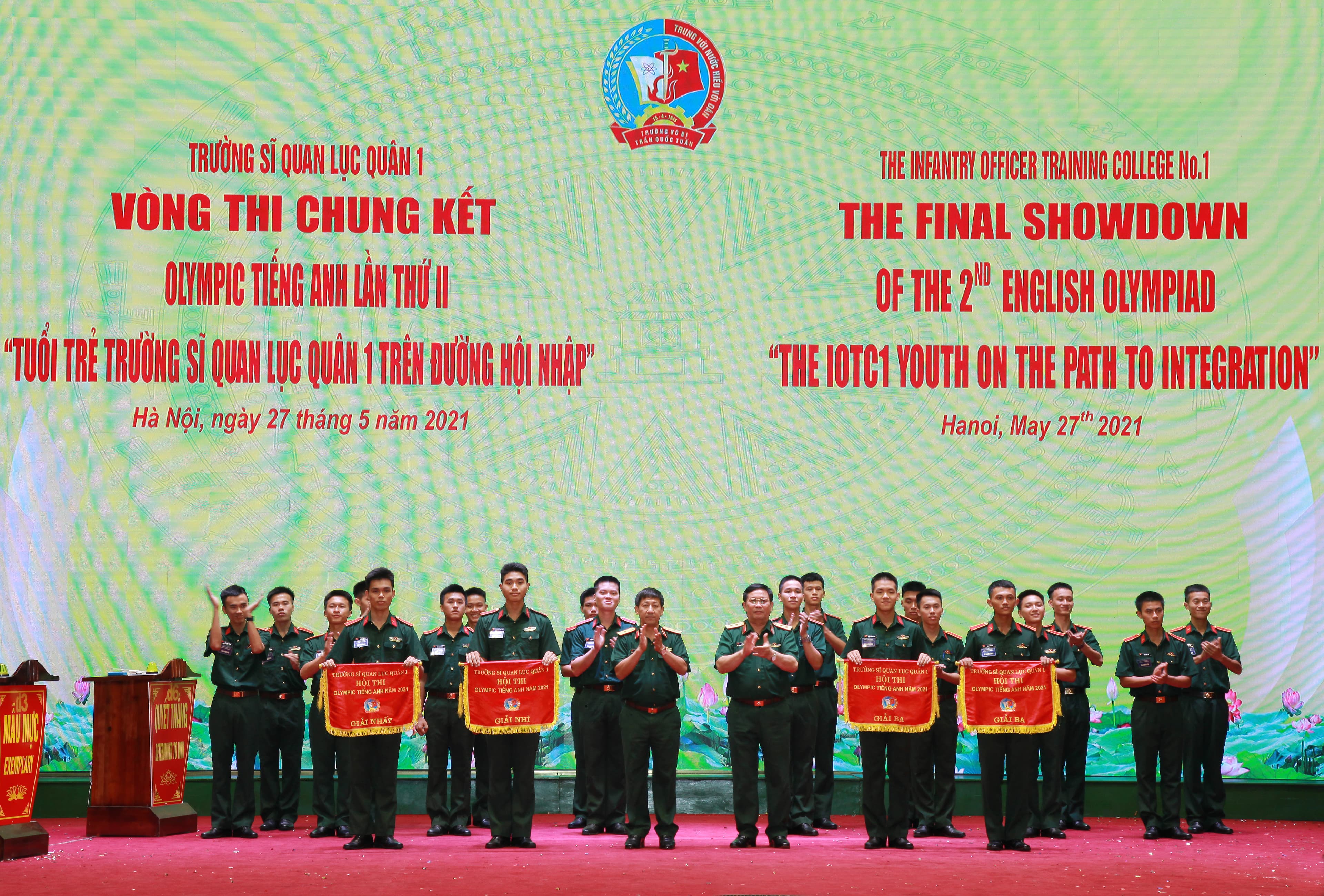 Chung kết Olympic tiếng Anh Trường Sĩ quan Lục quân 1 năm 2021