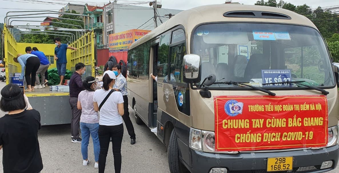 Tình nghĩa đồng bào nơi tâm dịch