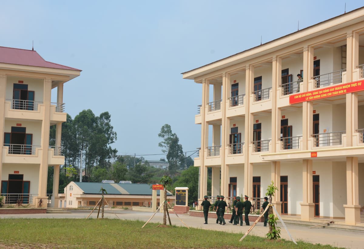 Kiểm tra công tác chuẩn bị thi “Doanh trại chính quy, xanh, sạch, đẹp” toàn quân năm 2021