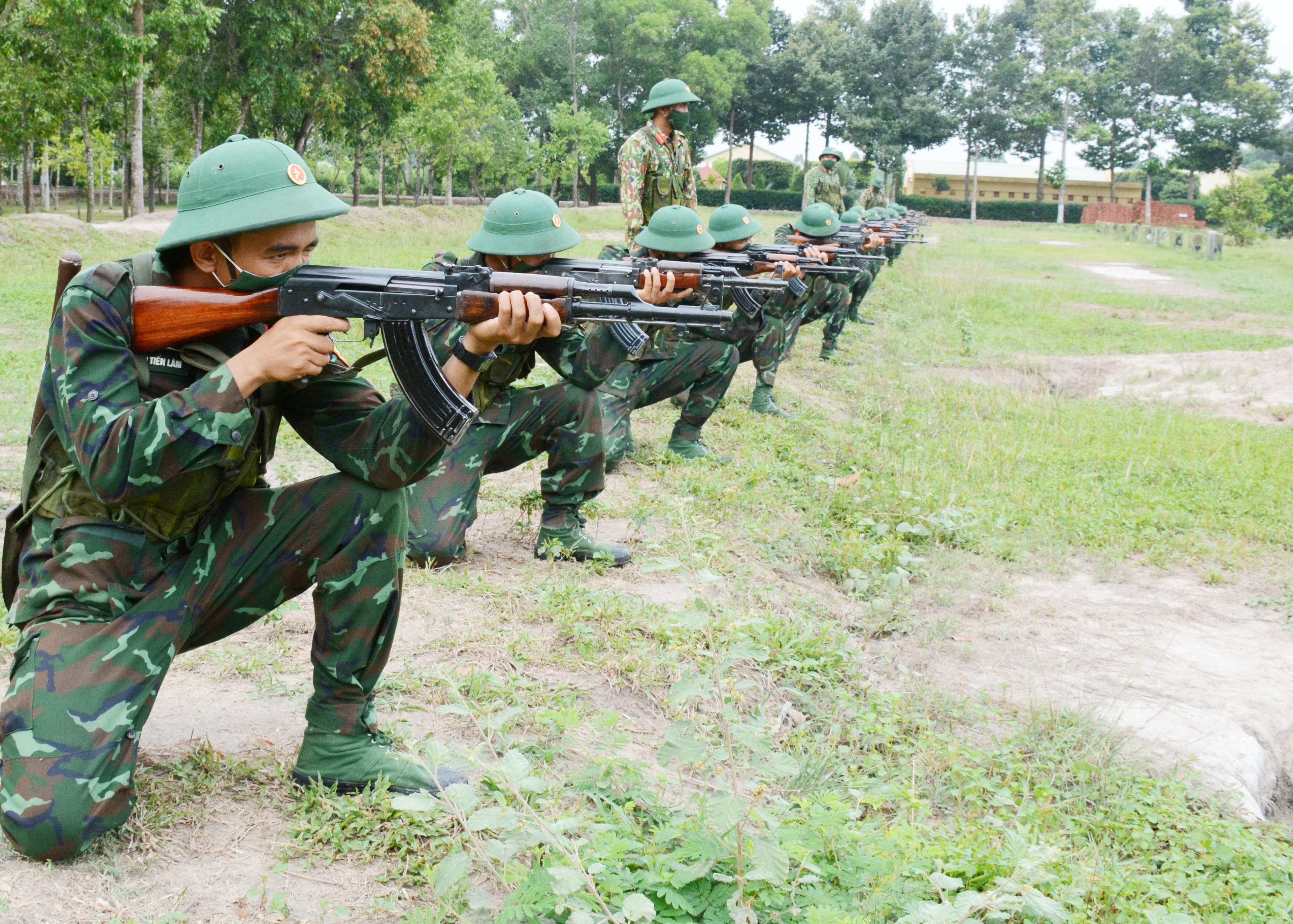 Kiểm tra sâu sát, uốn nắn kịp thời