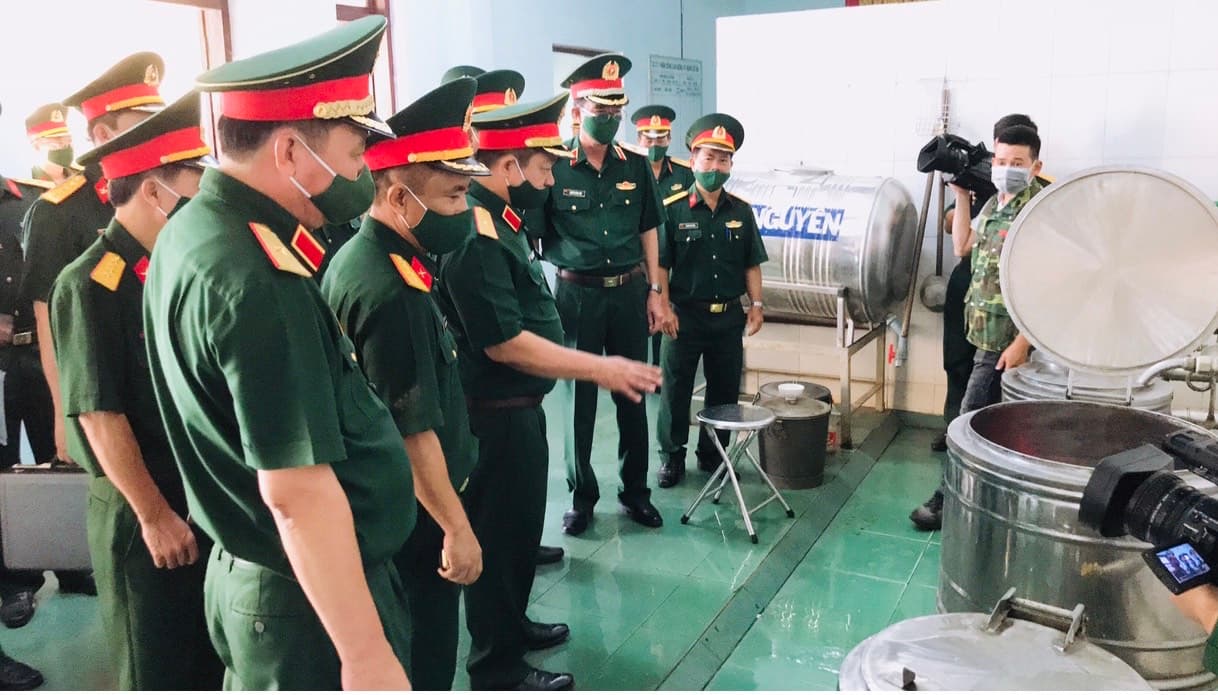 Chuẩn bị chu đáo cho Hội thi “Doanh trại chính quy, xanh, sạch, đẹp” toàn quân năm 2021