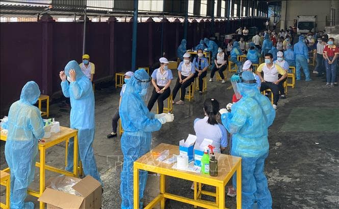 Thủ tướng Lào Phankham Viphavanh gửi thư thăm hỏi tình hình dịch Covid-19 tại Việt Nam