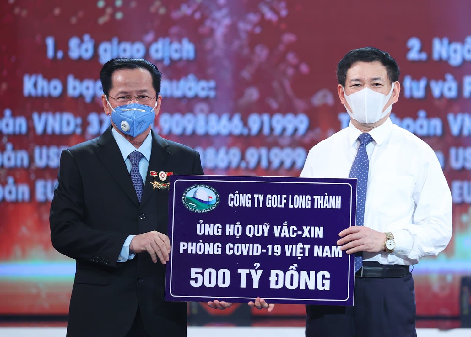 Anh hùng Lao động Lê Văn Kiểm, Chủ tịch Golf Long Thành ủng hộ 500 tỷ đồng Quỹ vắc-xin phòng, chống Covid-19
