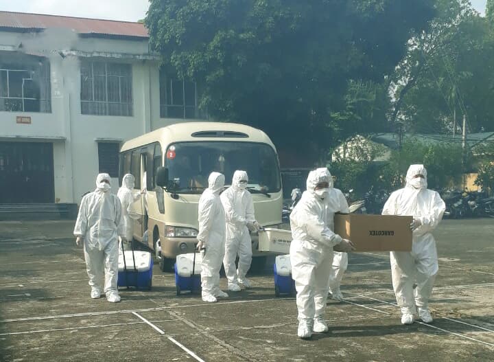 Thực hiện nghiêm việc phòng, chống dịch và “chia lửa” với tuyến đầu