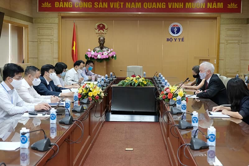 Việt Nam mong muốn các nước hỗ trợ nhiều hơn các nguồn vaccine phòng Covid-19
