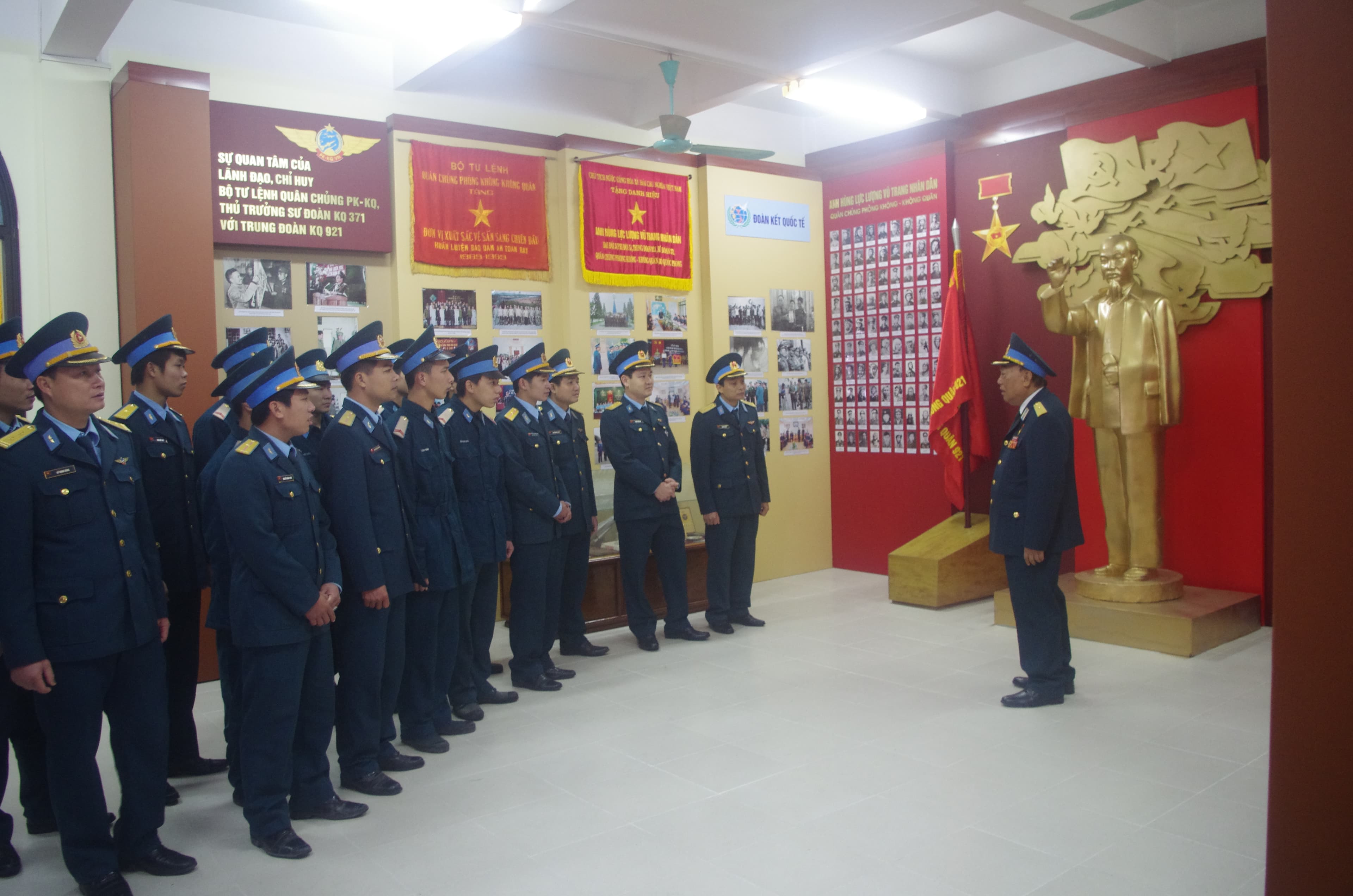 Lời Bác dạy truyền niềm tin chiến thắng