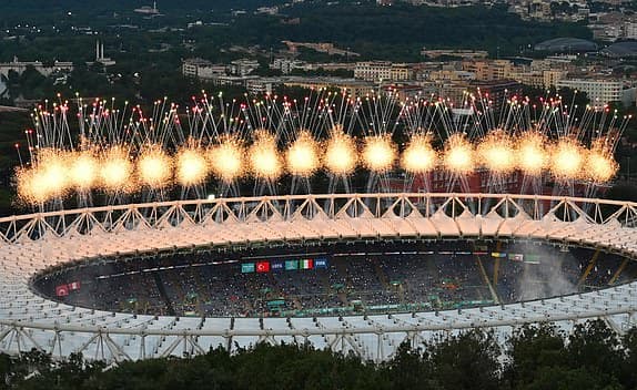 Lễ khai mạc Euro 2020: Bữa tiệc công nghệ đầy sắc màu