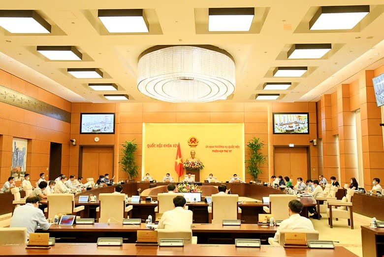 Những tháng đầu năm, kinh tế đạt được thành quả nhất định