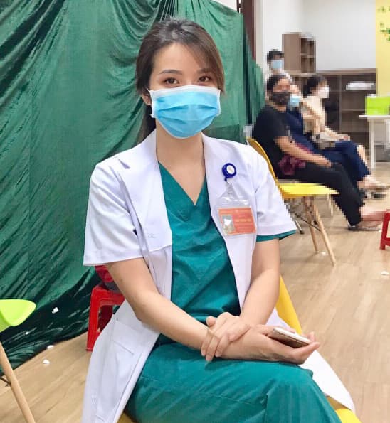 27 ngày làm "chiến sĩ" của nữ sinh giấu cha mẹ tình nguyện vào tâm dịch