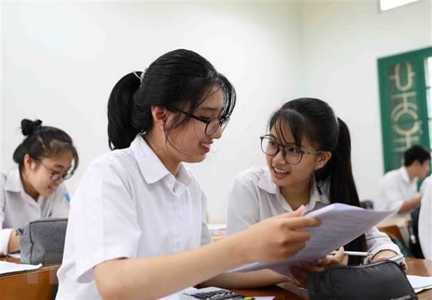 Mức xử phạt vi phạm hành chính đối với hành vi vi phạm quy định về tổ chức tuyển sinh?