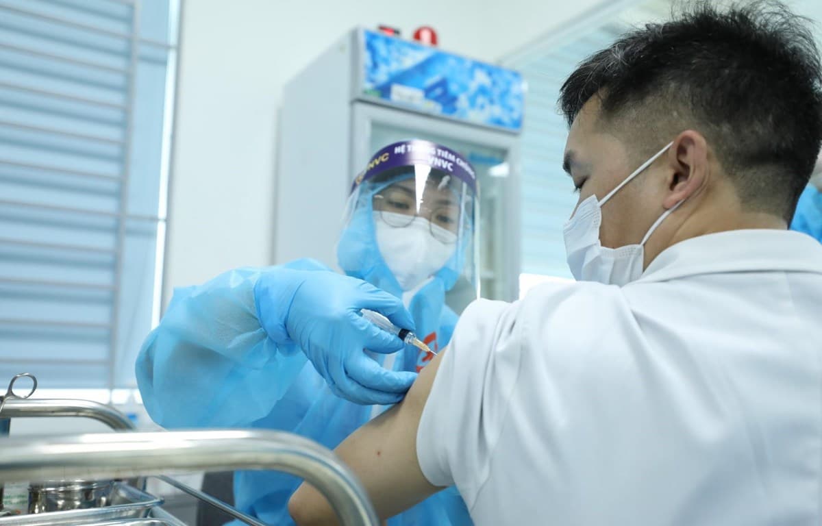 Sử dụng các liều vaccine Covid-19 hiệu quả và kịp thời