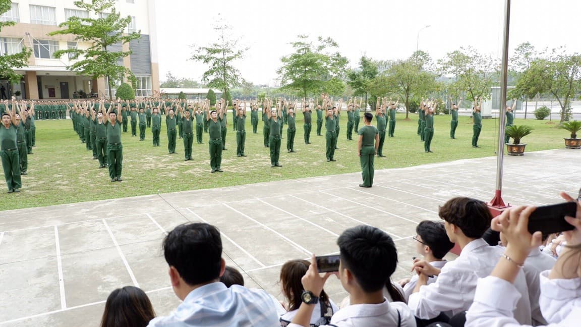 Bài học thực tiễn sinh động