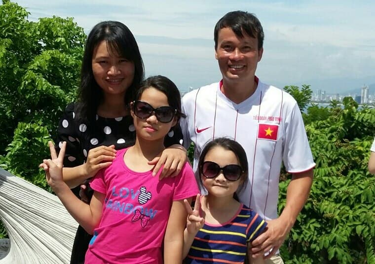 "Hết dịch bố về"