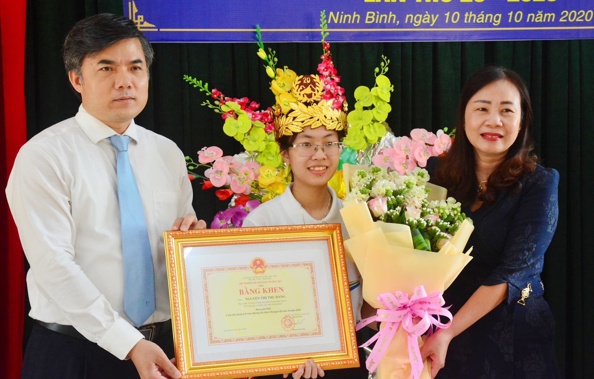 Người con hiếu thảo, chăm học