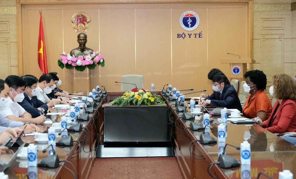 Việt Nam mong muốn Ngân hàng Thế giới tiếp tục hỗ trợ công tác chăm sóc sức khỏe nhân dân