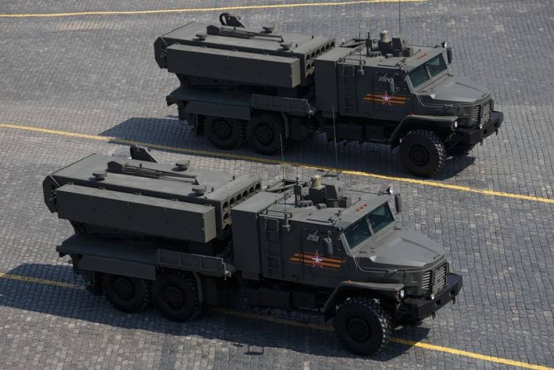 Hệ thống TOS-2 Tosochka: Dự án súng phun lửa hạng nặng của quân đội Nga