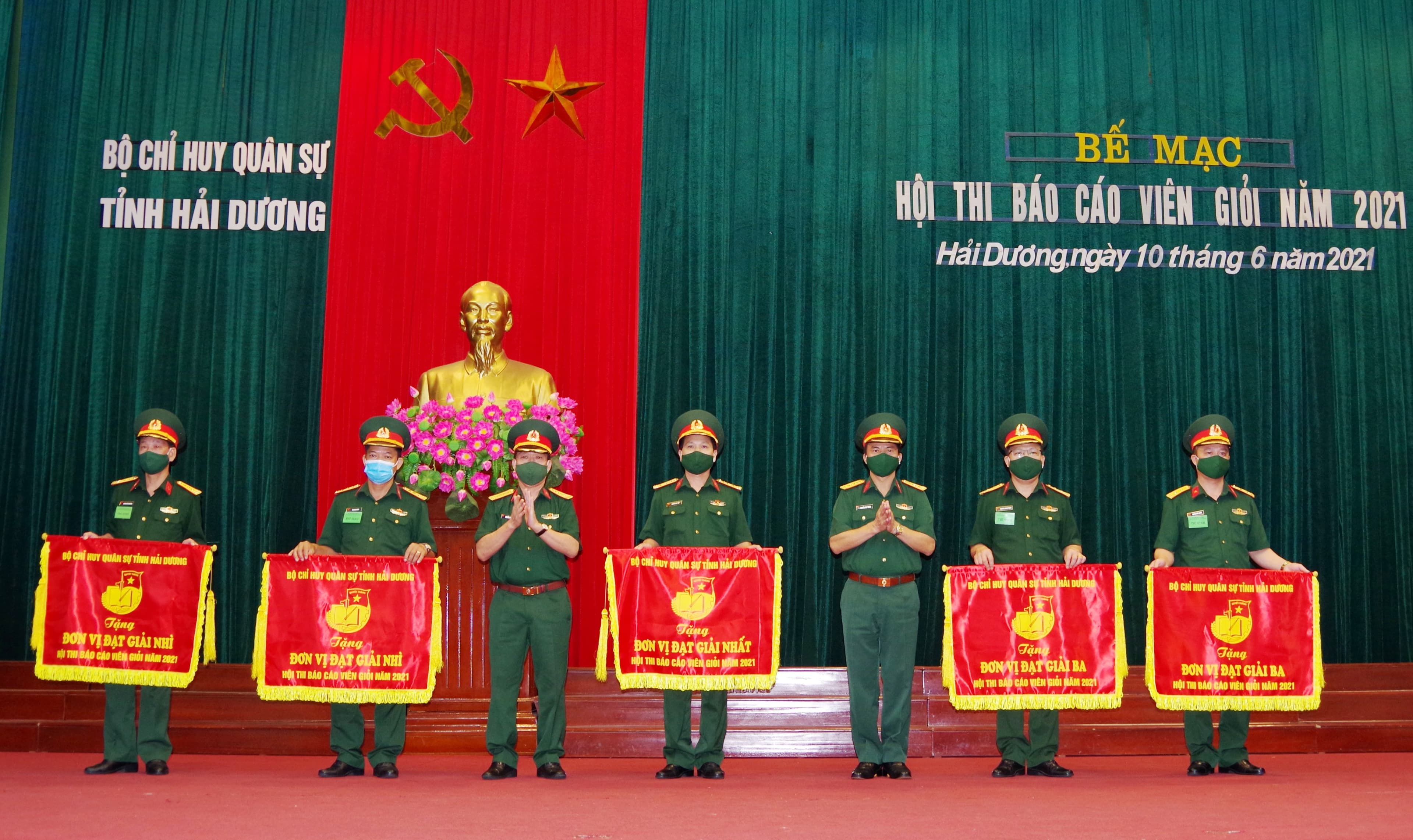 Đột phá xóa yếu