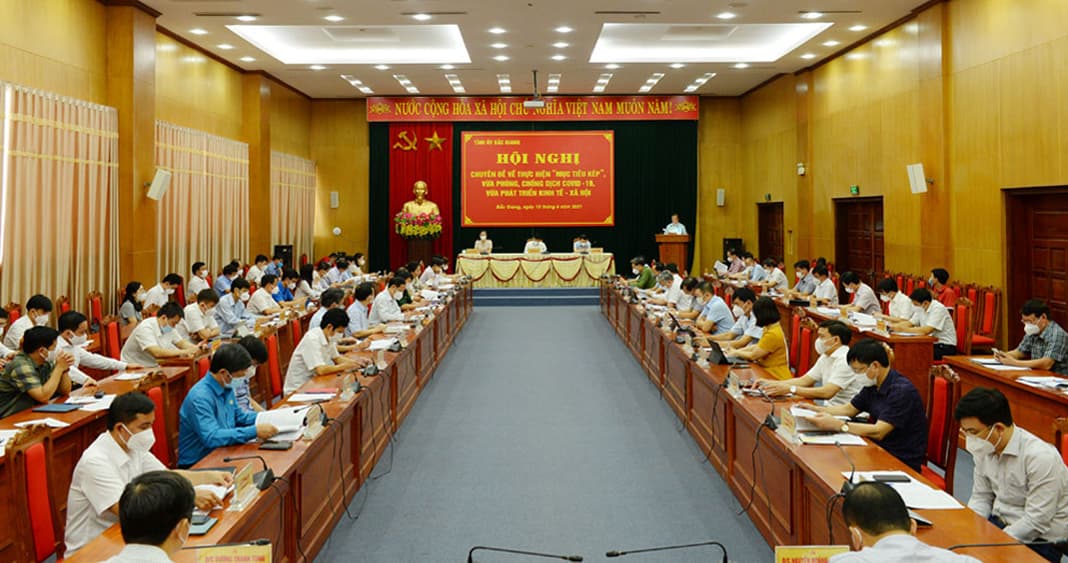 Trang nghị quyết giữa vùng dịch nóng bỏng Bắc Giang