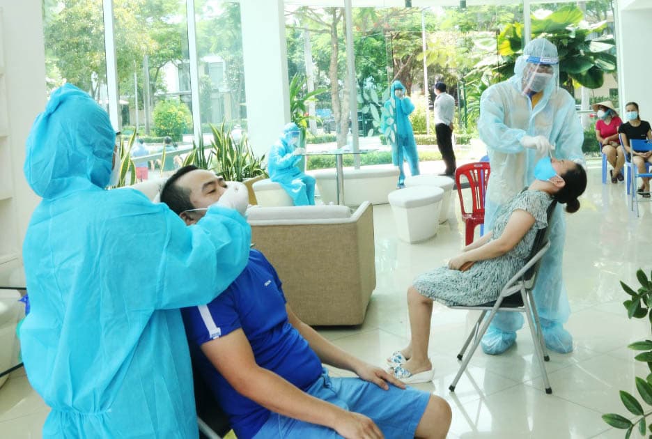 Thành phố Hồ Chí Minh nỗ lực xét nghiệm, truy vết phát hiện F0