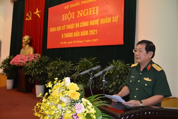 Đẩy mạnh nghiên cứu, ứng dụng phục vụ huấn luyện, sẵn sàng chiến đấu
