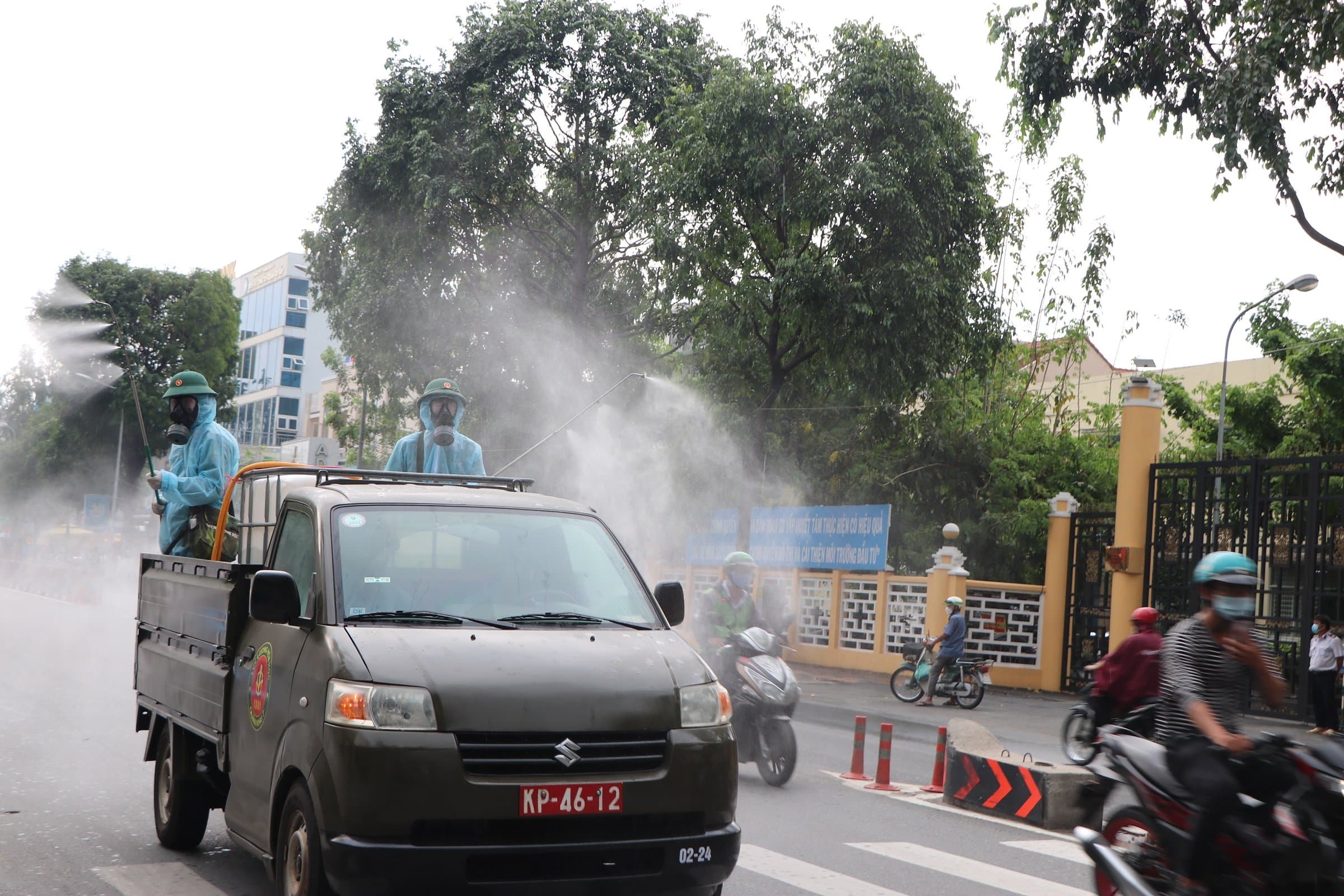 Lực lượng vũ trang Quân khu 7 quyết liệt chống dịch Covid-19
