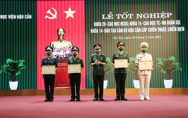 Học viện Hậu cần: Tổ chức lễ tốt nghiệp các khóa đào tạo sau đại học và cấp chiến thuật, chiến dịch