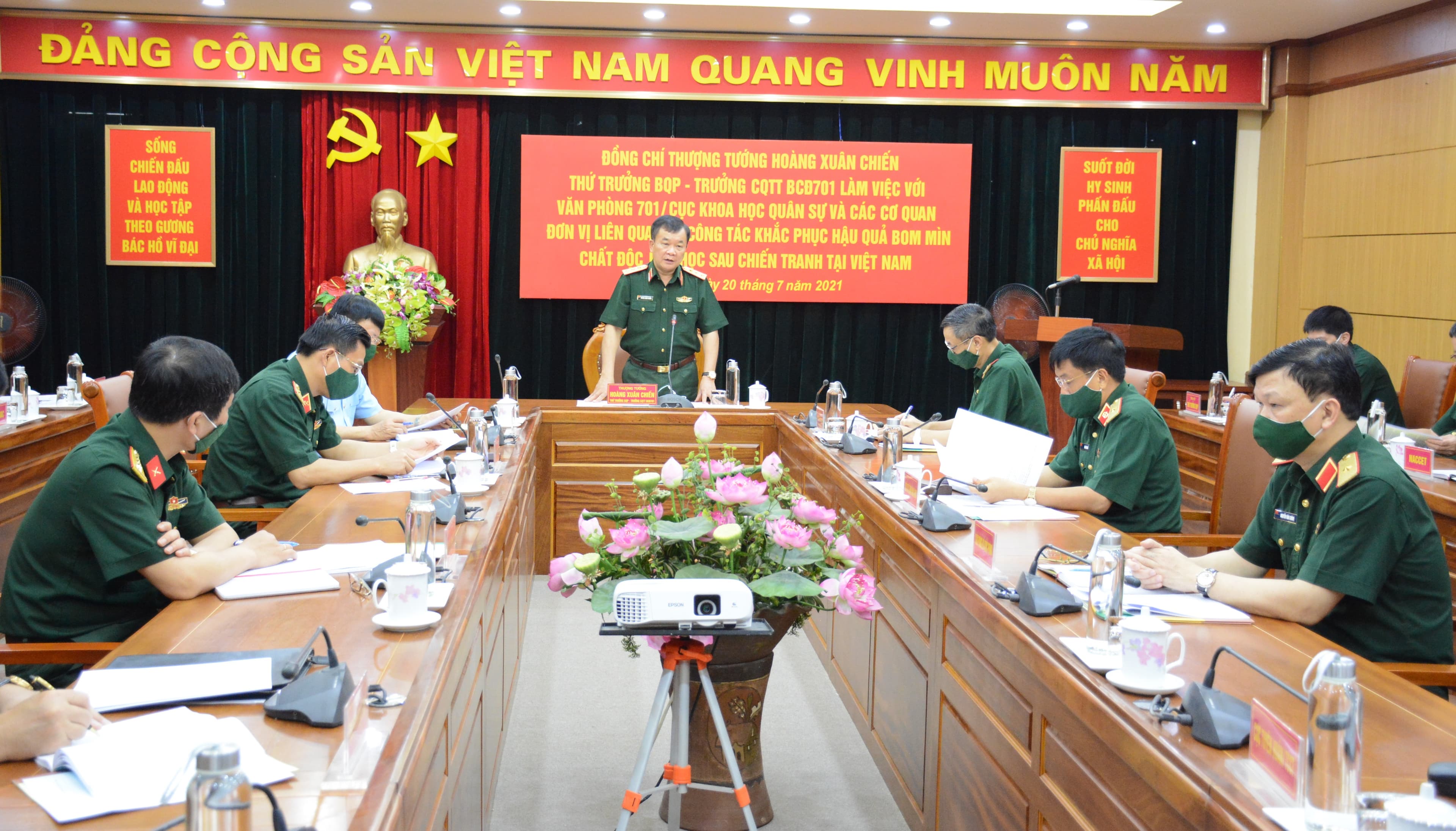 Khảo sát, rà phá trên 485.000 ha đất có bom mìn