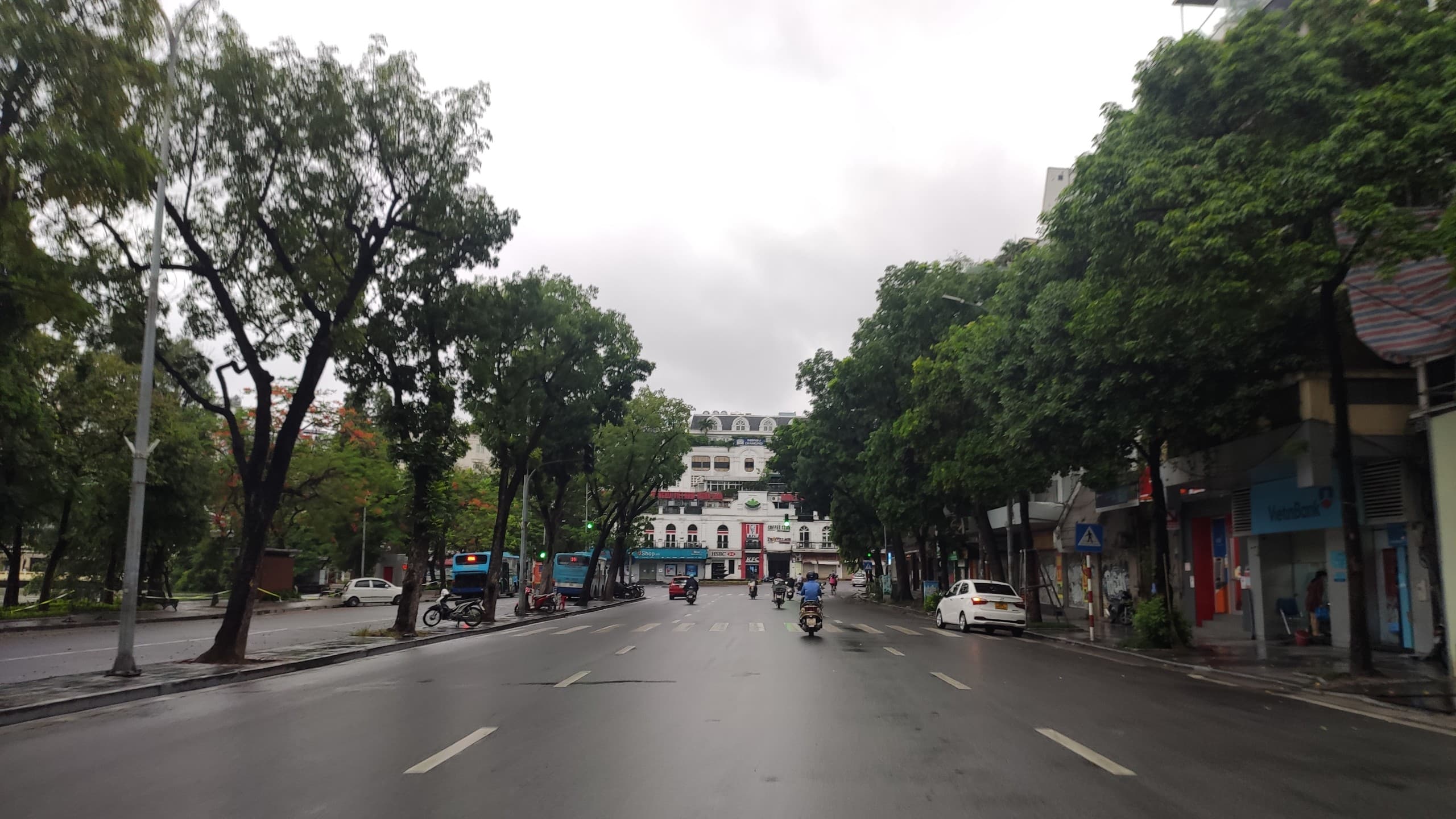 Miền Bắc mưa to, khả năng xảy ra lốc và sét