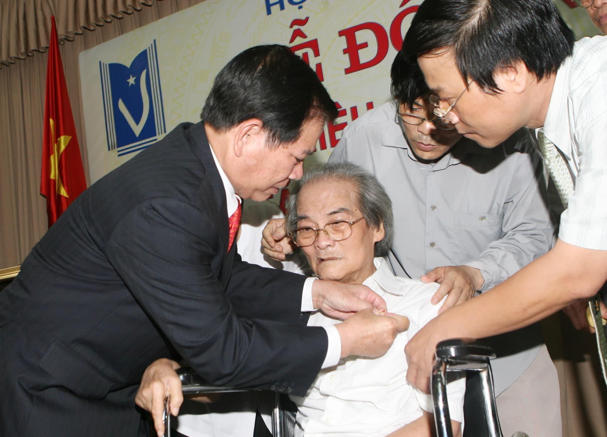 Sơn Tùng - nhà văn chiến sĩ, người cộng sản anh hùng