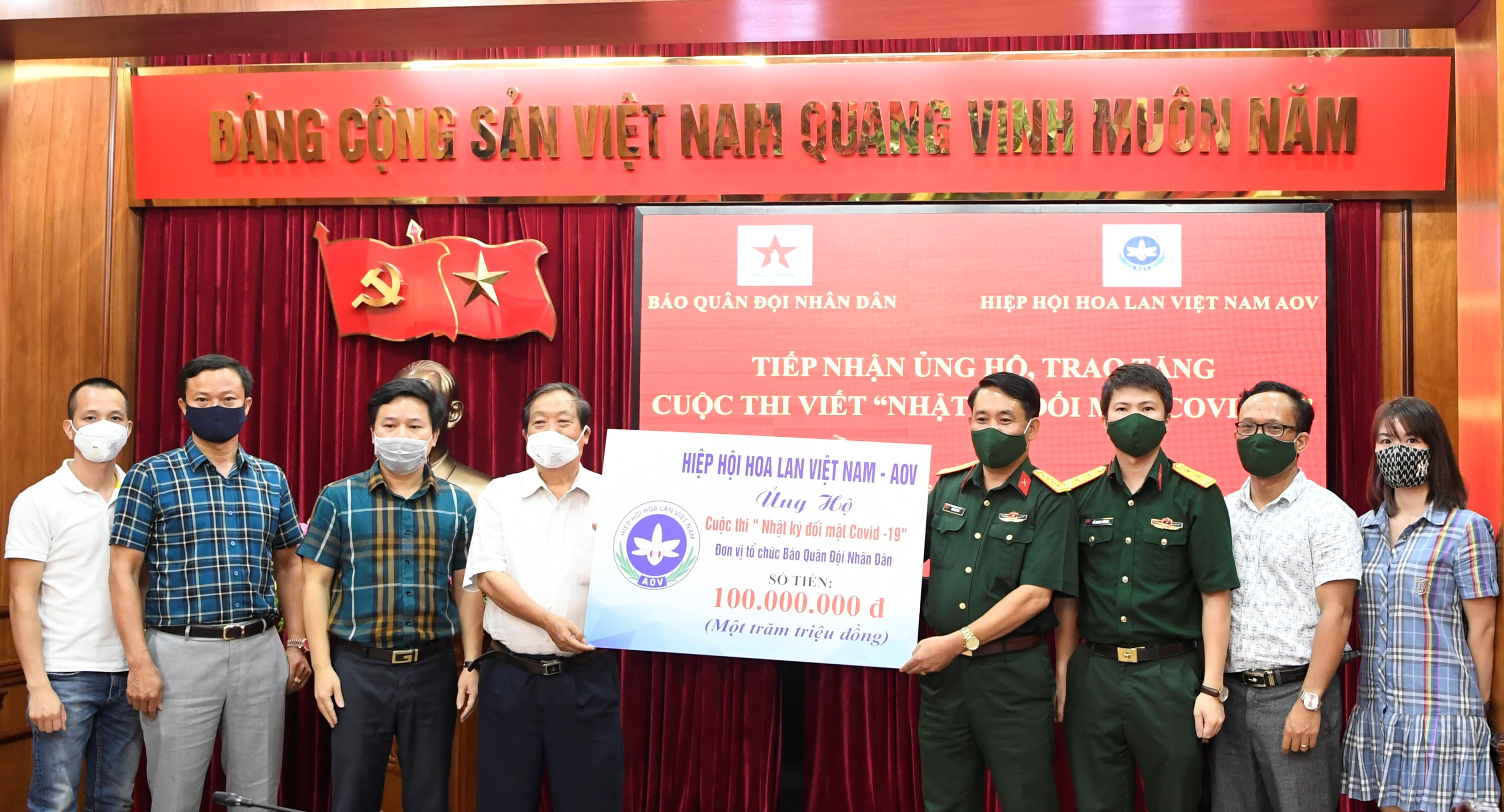 Hành động ý nghĩa tiếp thêm sức mạnh