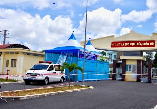 Bệnh viện dã chiến truyền nhiễm số 5B tiếp nhận những bệnh nhân Covid-19 đầu tiên