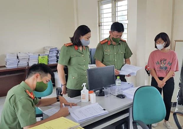 Lạng Sơn: Triệt xóa đường dây làm giả hàng trăm giấy khám sức khỏe