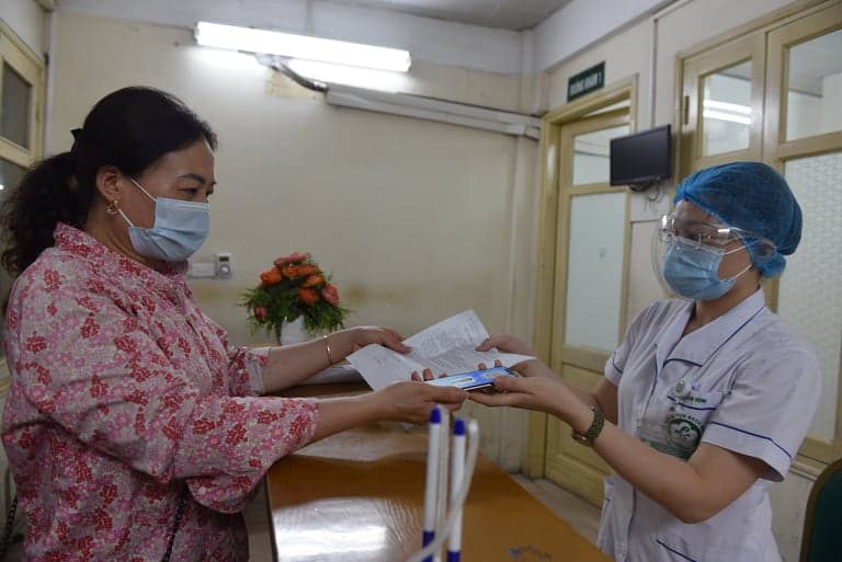 Quyền lợi người tham gia bảo hiểm y tế luôn được bảo đảm và mở rộng