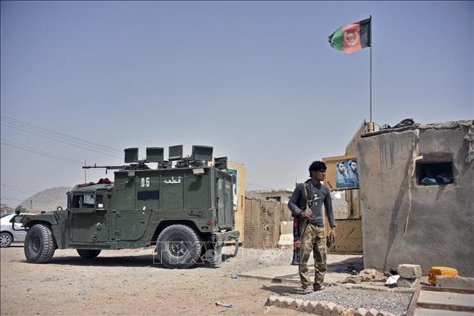 Giao tranh ác liệt giữa Taliban và quân Chính phủ Afghanistan