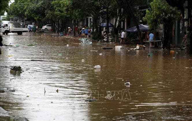Bắc Bộ có mưa rất to, đề phòng lũ quét và sạt lở đất