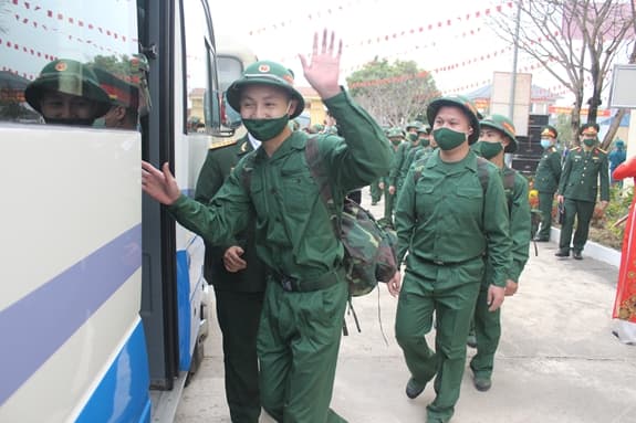 Tội không chấp hành lệnh gọi quân nhân dự bị nhập ngũ