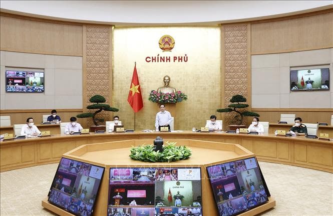 Một số địa phương, đơn vị, doanh nghiệp, người dân còn chủ quan, lơ là trước diễn biến của dịch bệnh
