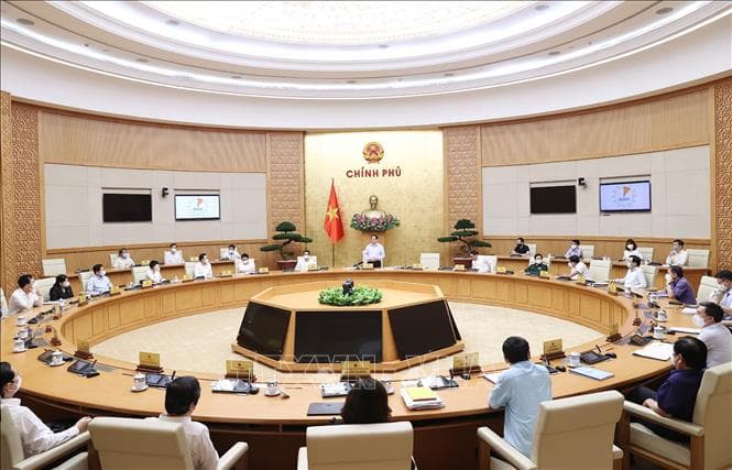 Xây dựng thể chế, gỡ ách tắc, tạo động lực mới để phát triển