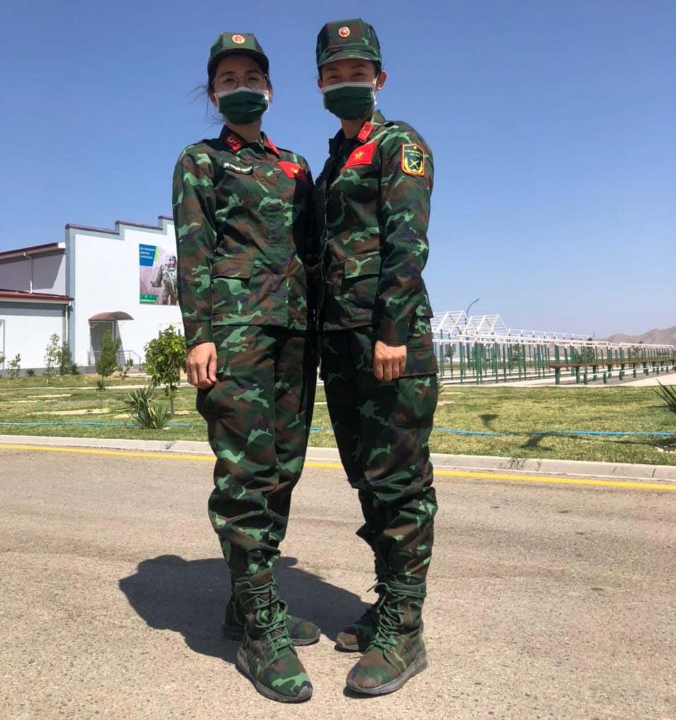 Chúng ta cùng quyết tâm chiến thắng!