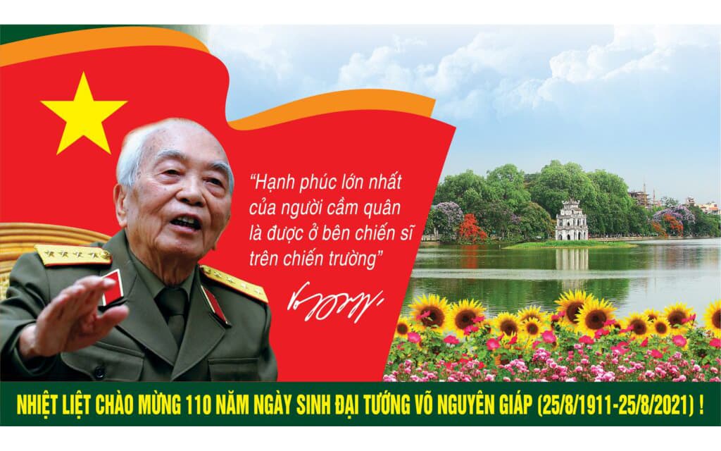 Trong sắc thu Tháng Tám