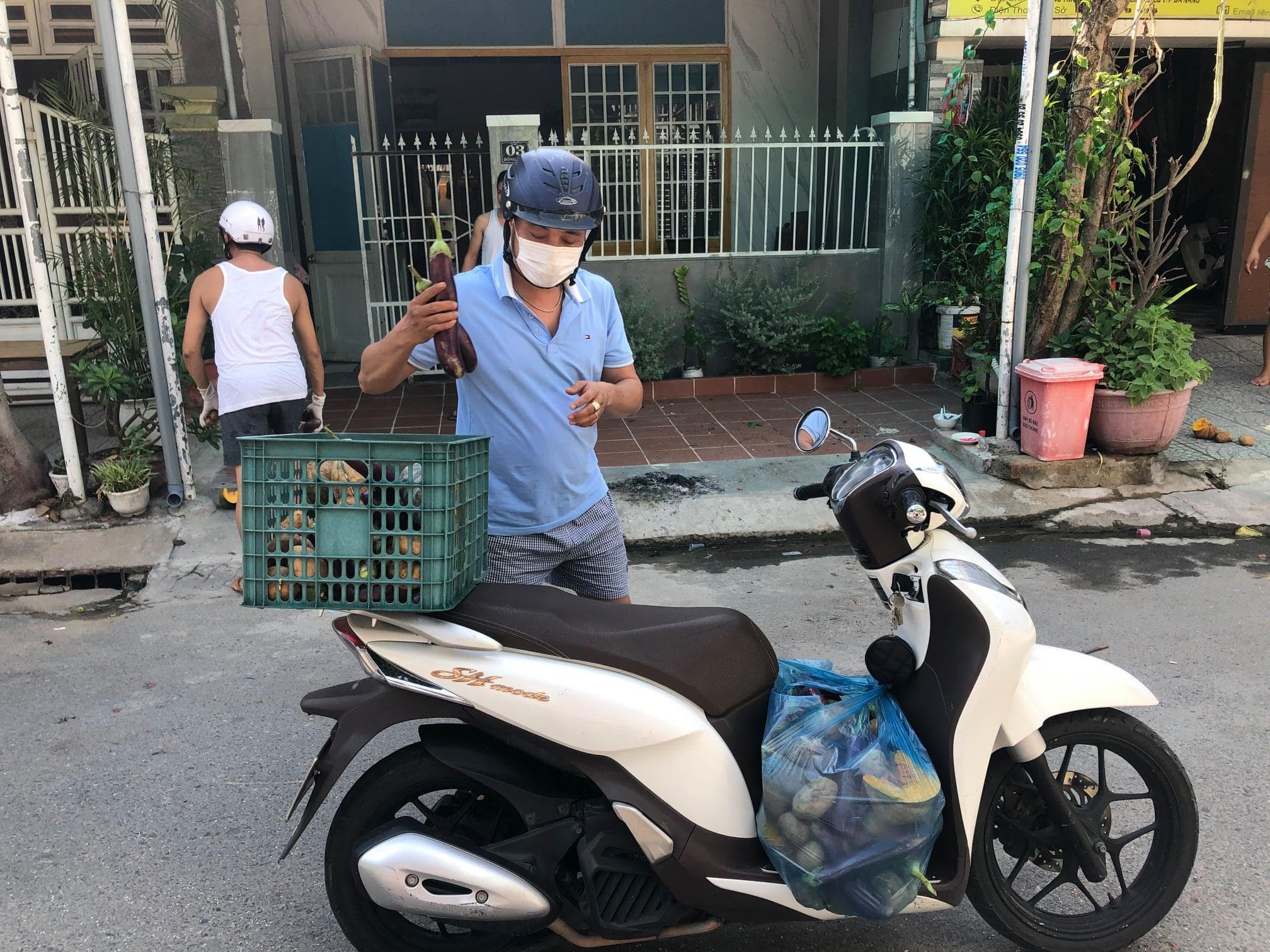 Bà con không lo thiếu đói