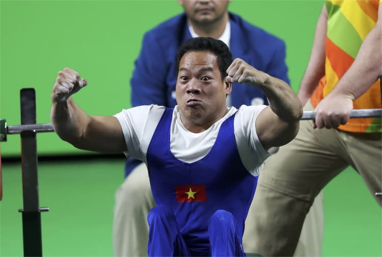 “Vầng trăng khuyết” tỏa sáng