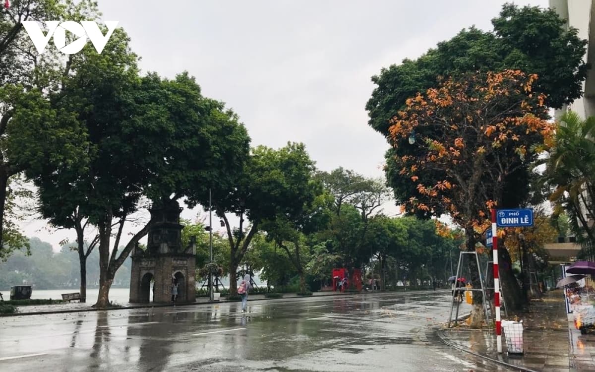 Khu vực Hà Nội có mây, sáng và đêm có mưa rào và dông rải rác