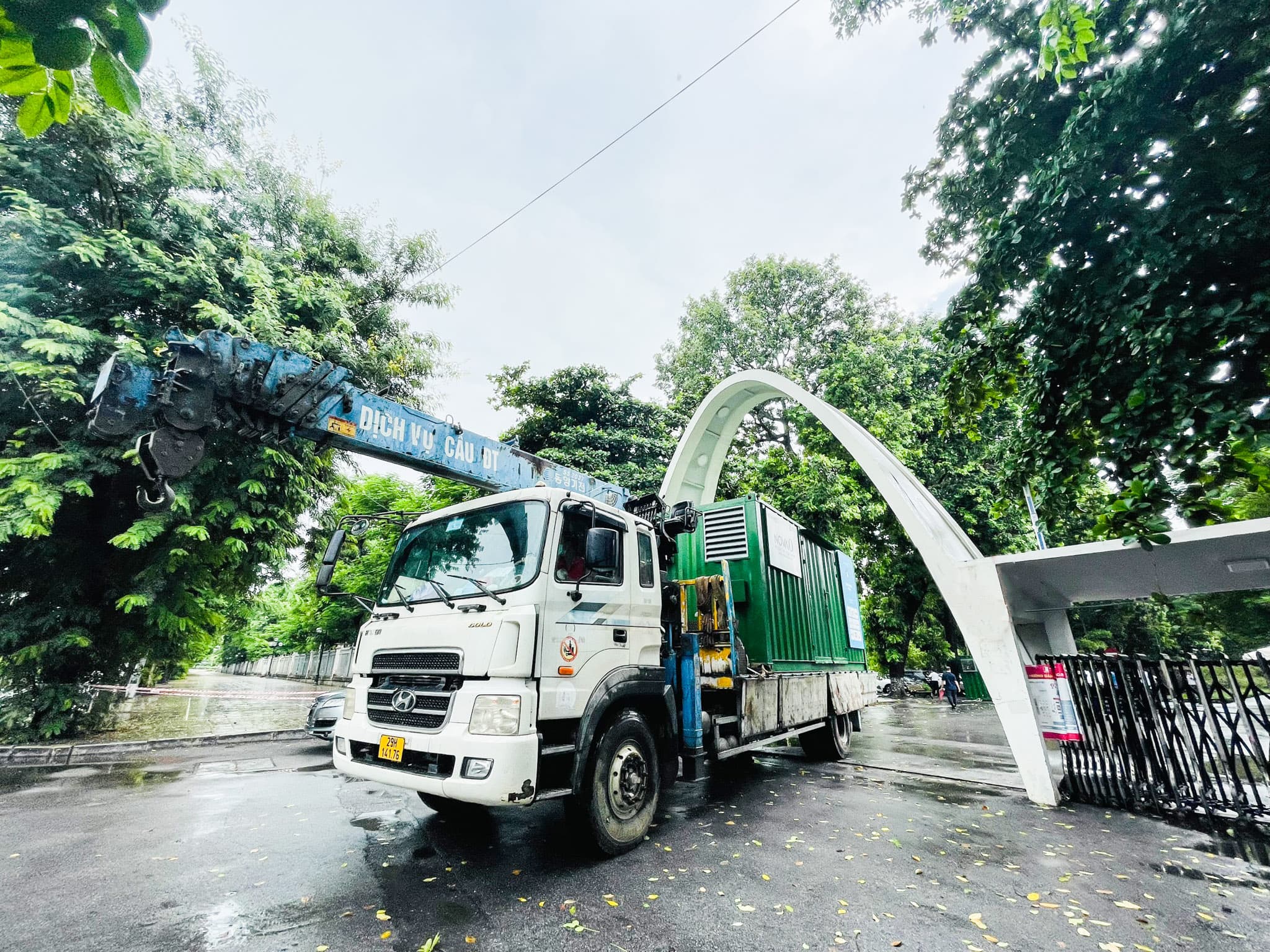 Ra mắt hệ thống tạo oxy và khí nén y tế di động hỗ trợ điều trị Covid-19

​