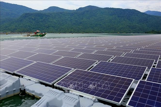 Mặt trời không tăng giá điện