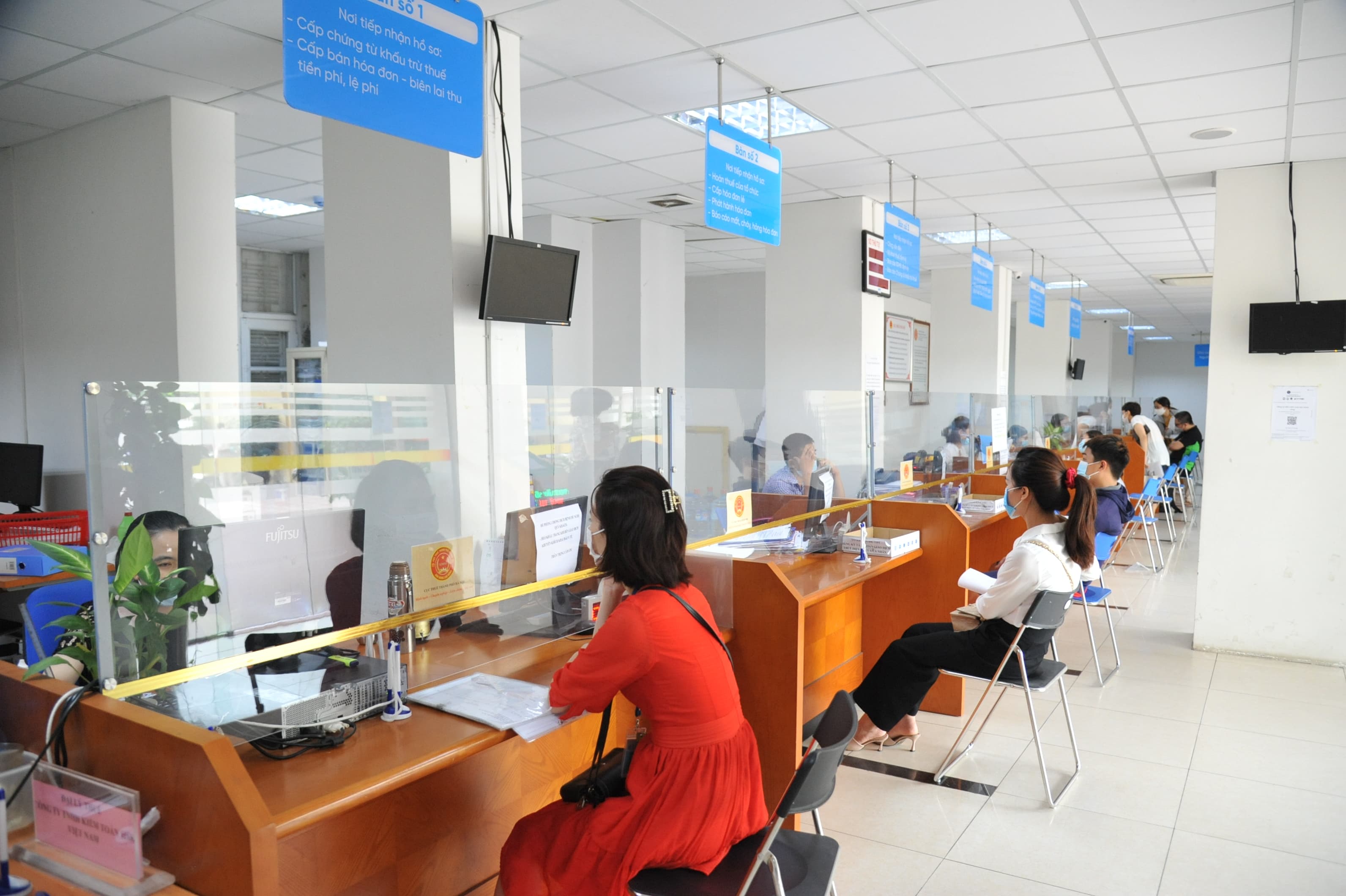 Góp phần xây dựng và phát triển nền tài chính quốc gia vững mạnh