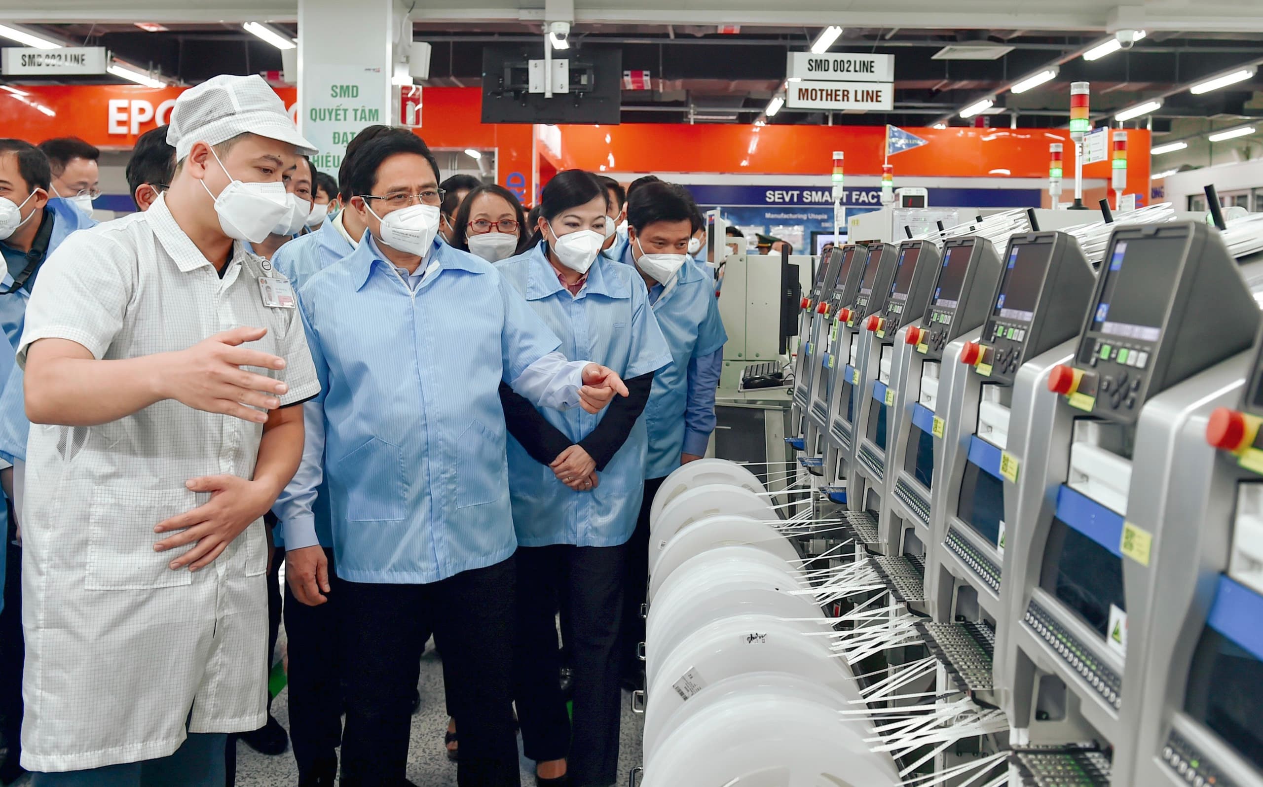 Phối hợp chặt chẽ giữa địa phương, doanh nghiệp và công nhân trong phòng, chống dịch