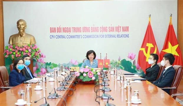 Đoàn đại biểu Đảng ta tham dự cuộc họp của Ủy ban Thường trực ICAPP